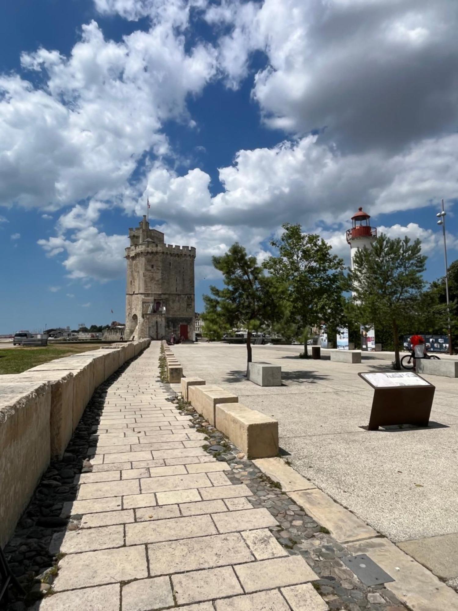 La Tour Saint-Nicolas La Rochelle  Exteriör bild